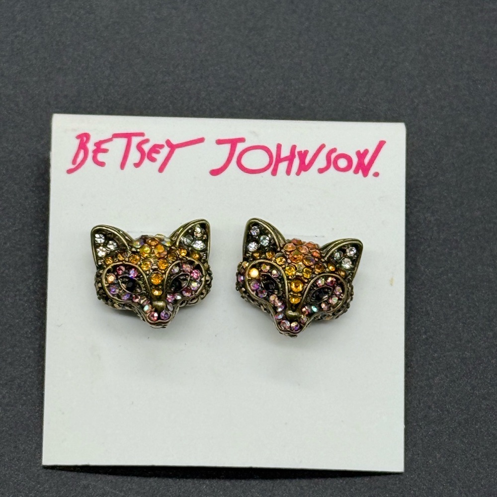 Betsey Johnson Gold and Pink Fox Earrings - Picture 2 of 5
